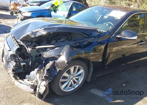 2014 Infiniti Q50 Premium z USA, uszkodzony, nr VIN JN1BV7AR2EM689591